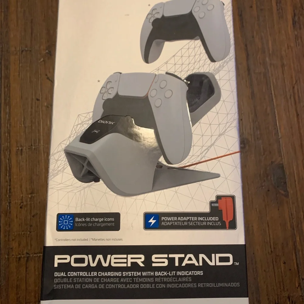 bionik Power Stand Dual Controller Charging System for PlayStation 5 New in Box